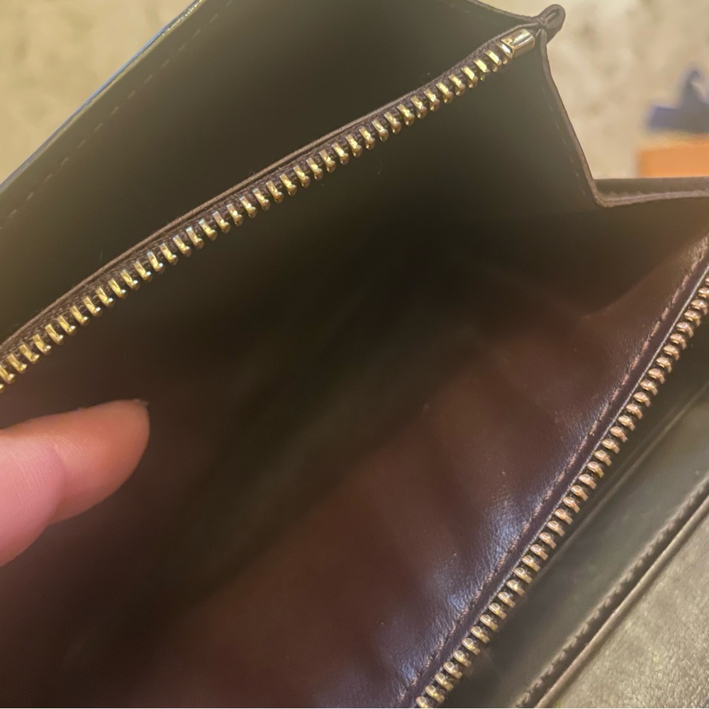 Louis Vuitton Glossy Amarante Wallet - Picture 12 of 14